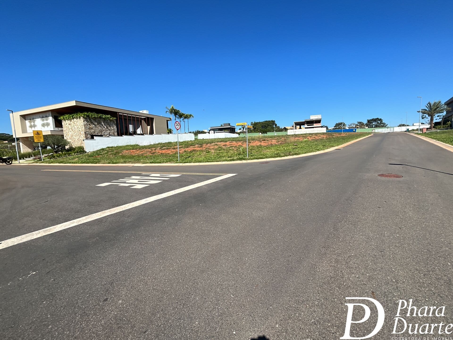 Terreno à venda no Plateau Dór Privillege, Goiânia/GO