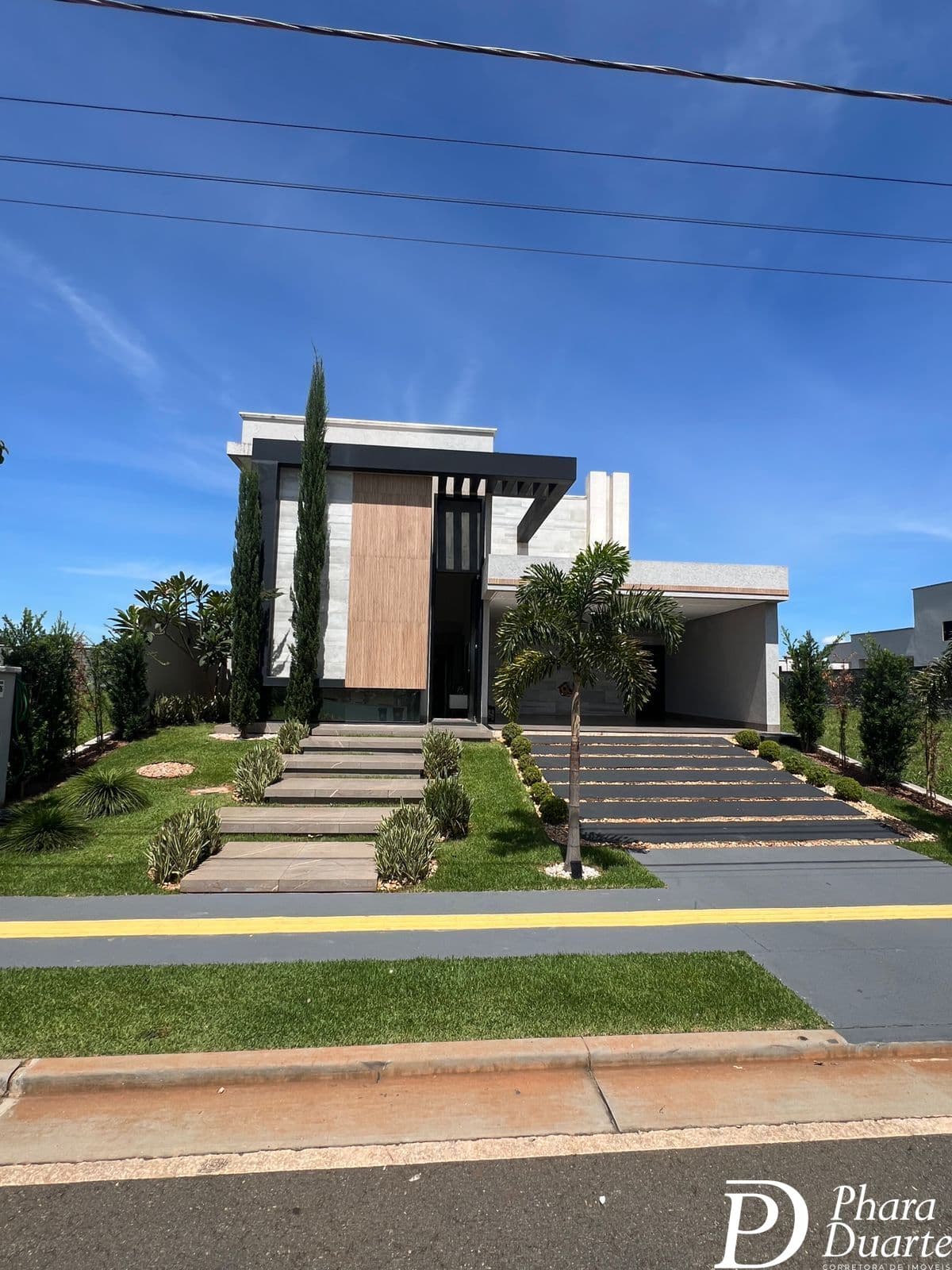AGIO CASA MOBILIADA À VENDA – TERRAS ALPHAVILLE 1 | SENADOR CANEDO/GO
