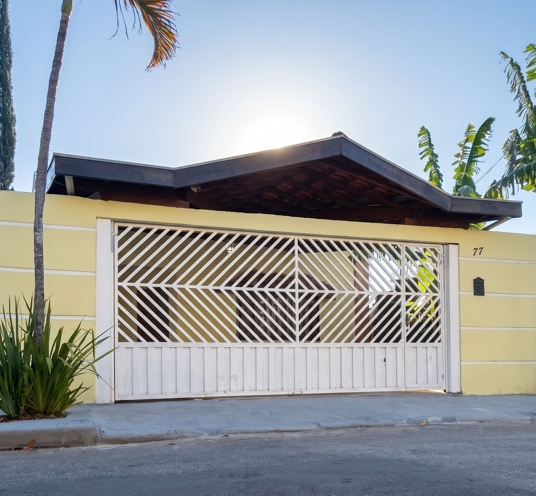 CASA RESIDENCIAL + GALPÃO COMERCIAL | OPORTUNIDADE ÚNICA NA REGIÃO CENTRAL DE SÃO JOSÉ DOS CAMPOS