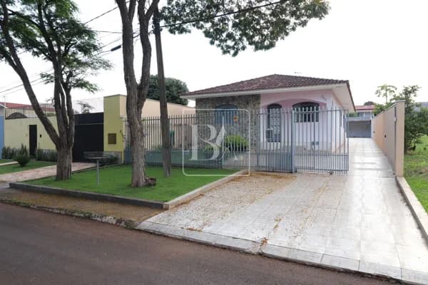 Casa com 3 dormitórios à venda, 120 m² por R$ 749.000,00 - Jardim Bourbon - Foz do Iguaçu/PR