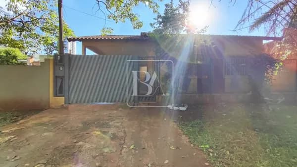 Casa à venda na Vila Maracanã, 1 suíte + 2 quartos - Foz do Iguaçu/PR