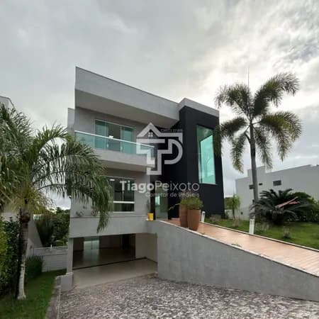 Casa a Venda no Alphaville Litoral Norte 2 em Abrantes