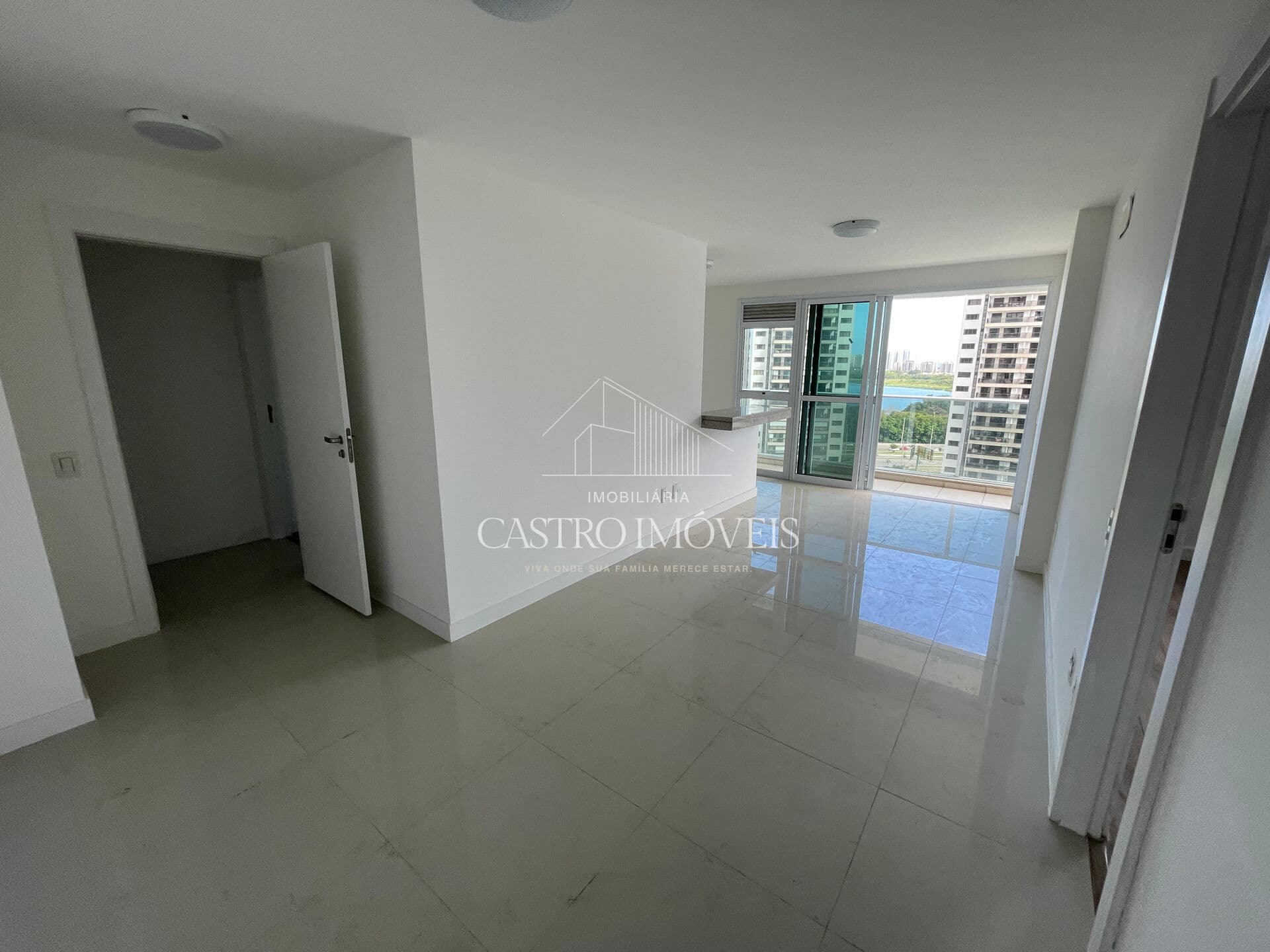 Apartamento de 2 quartos - 80m² - Barra Olímpica