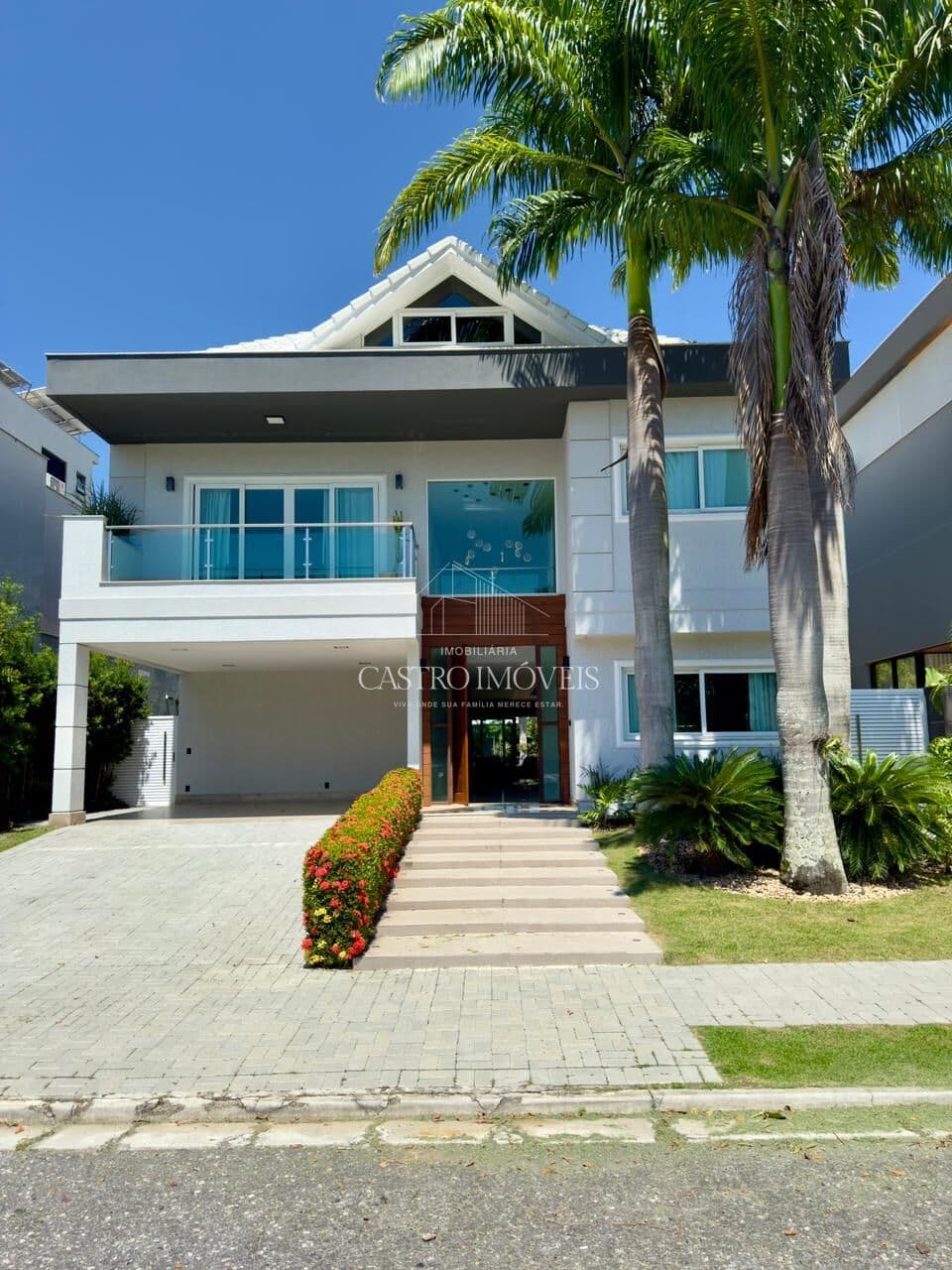 Casa de 5 suítes - 622m² - Condomínio Alphaville - Barra da Tijuca