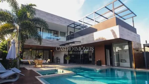 Casa Alto Padrão de 5 Suítes - 750m² - Condomínio AlphaVille