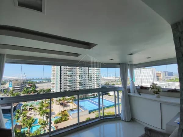 Apartamento de 4 quartos - 105m² - Barra Olímpica
