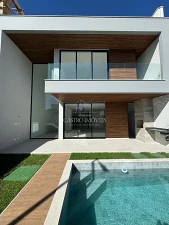 Casa 4 quartos - 275² - Condominio Vila Blanca(Recreio dos Bandeirantes)