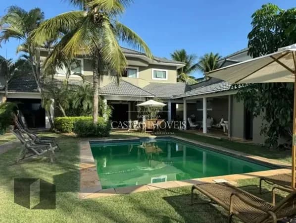 Casa Duplex de 608m² com 4 suítes na Barra da Tijuca