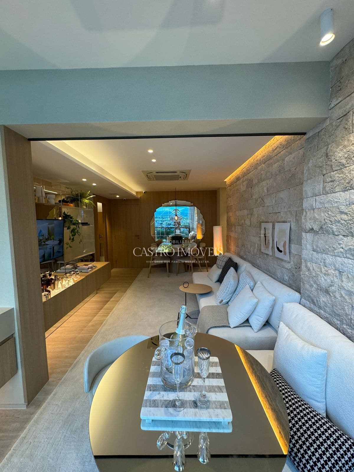 Apartamento de 2 quartos - 75m² - Barra da Tijuca