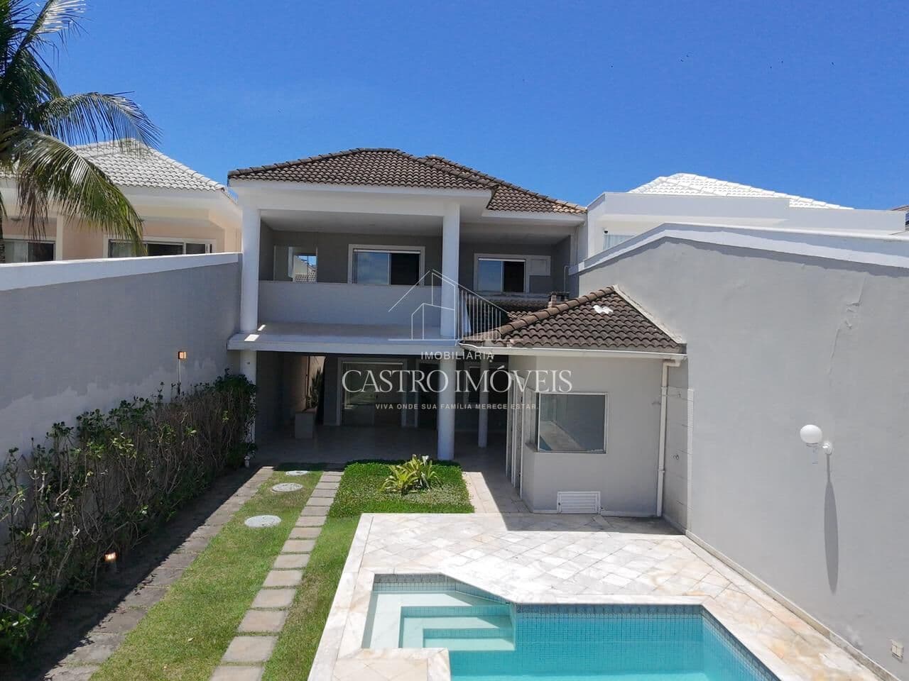Casa de 4 suítes - 350m² - Condomínio Rio Mar - Barra da Tijuca