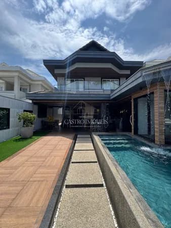 Casa de 4 quartos - 383m² - Condomínio Parc des Palmiers - Recreio dos Bandeirantes