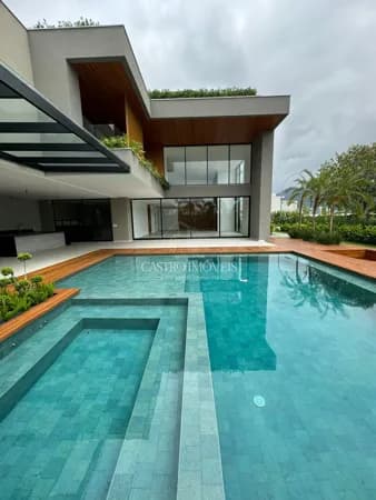 Casa Alto Padrão - 5 quartos - 1100m2 - Alphaville