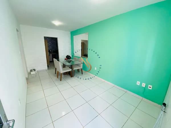 Casa duplex a venda em Condomínio fechado no Antares