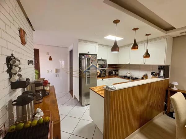 Apartamento à venda – 86m² | 3 dormitórios (1 suíte) | 2 vagas | Sem condomínio