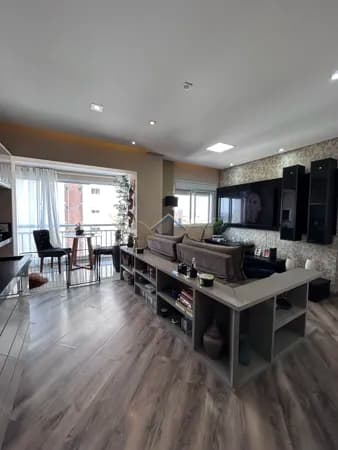 Apartamento à venda – 67m² | 2 dormitórios (3º reversível) | 1 suíte | Condomínio clube
