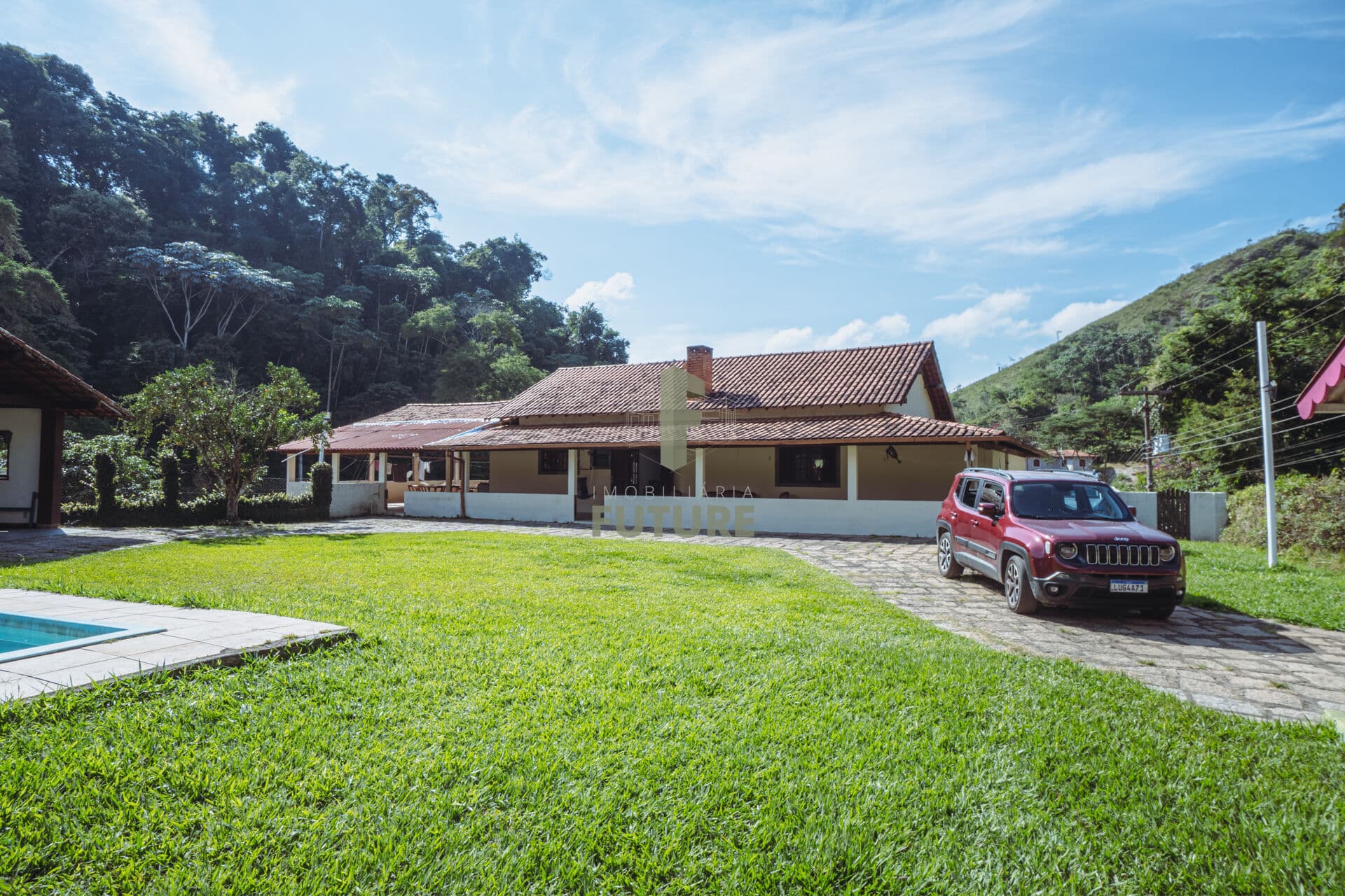 Chácara em Pessegueiros, Teresópolis-RJ