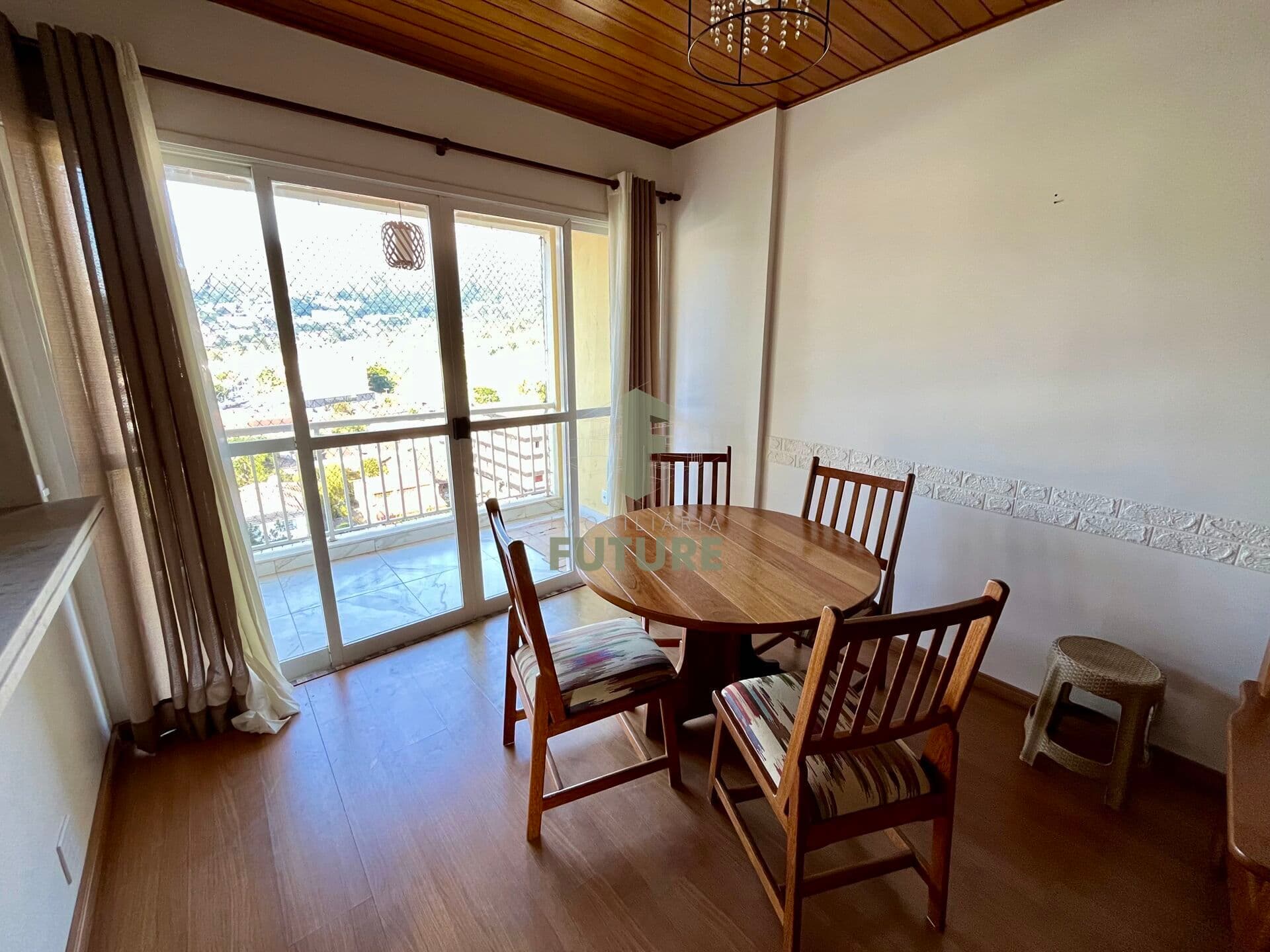 Apartamento dois quartos para venda Alto/Teresópolis