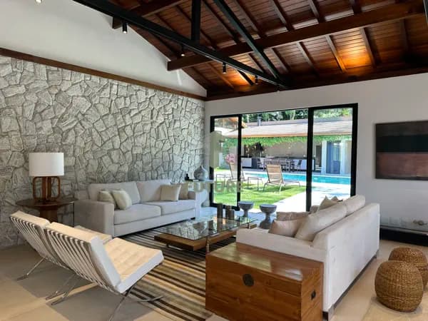 Casa de Alto Padrão no bairo do Comary, Teresópolis/RJ
