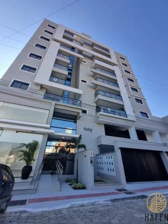 Apartamento Quadra Mar com Lazer Completo