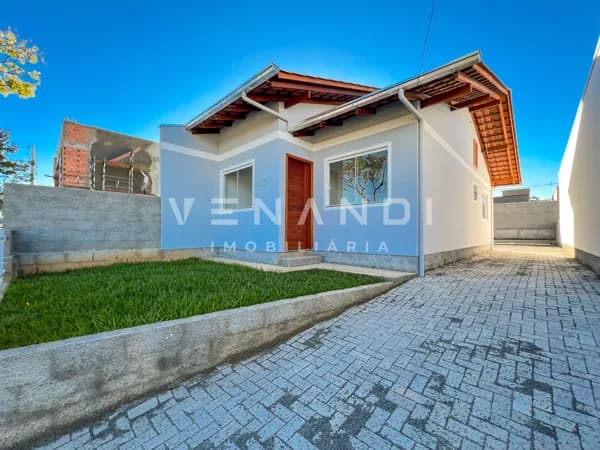 Casa nova com 02 quartos - Loteamento Jardim Europa