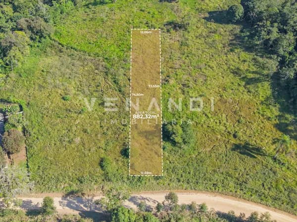 TERRENO COM 882M²| No Bairro Carijós em Indaial