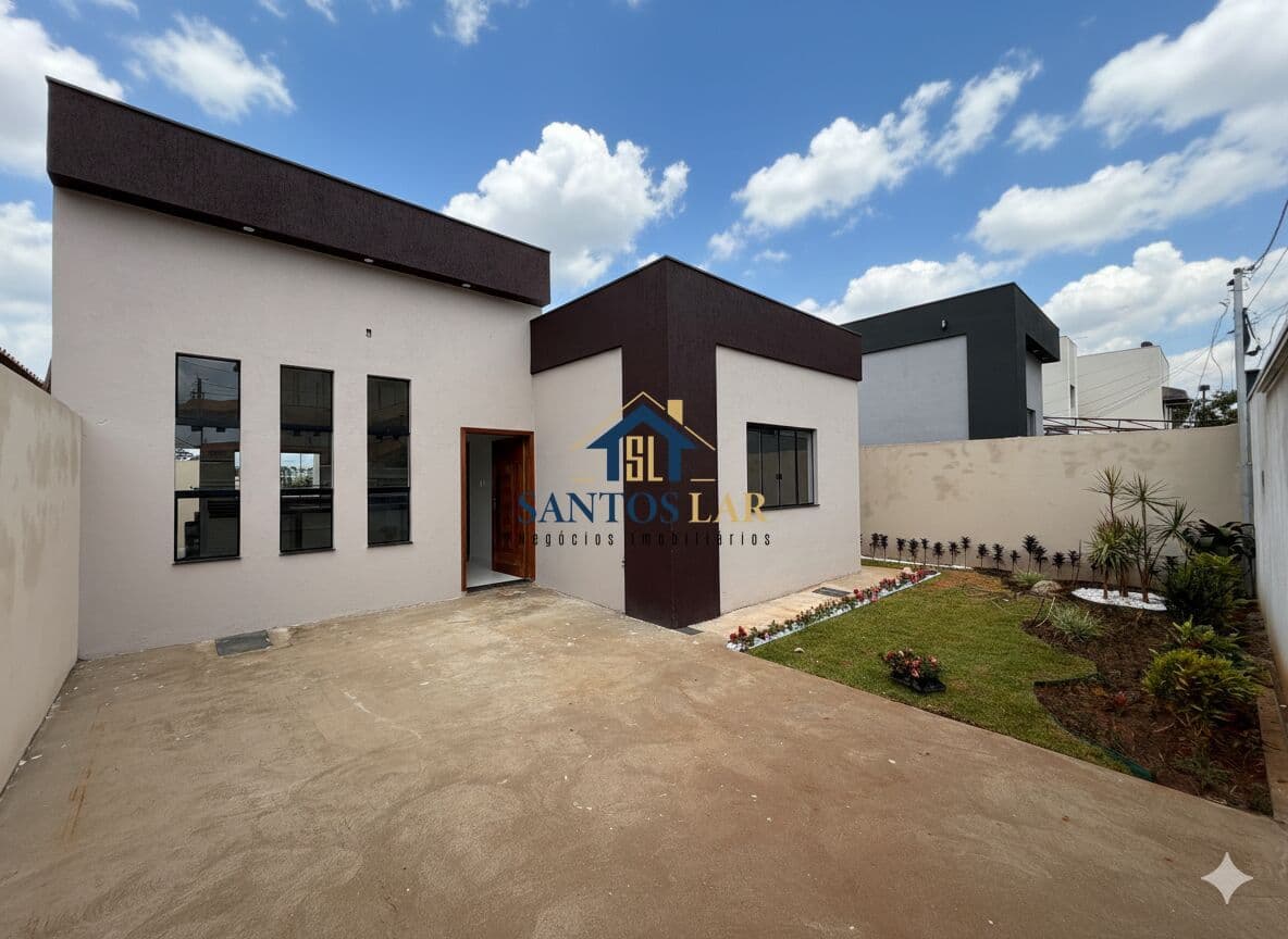 Casa de 3 quartos, sendo 1 suíte, no Bairro São Sebastião em Igarapé/MG