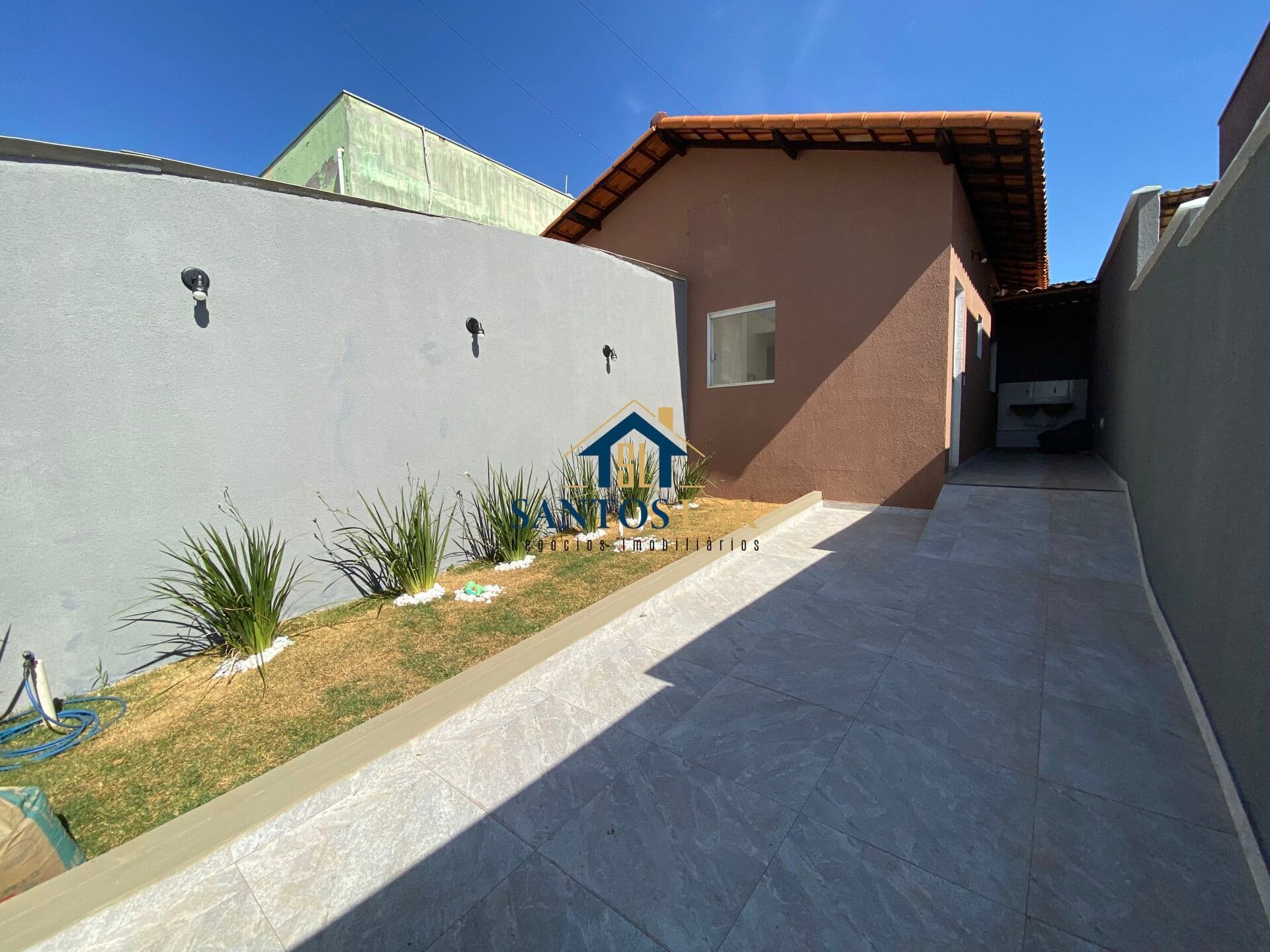 Casa em Canarinho, Igarapé/MG