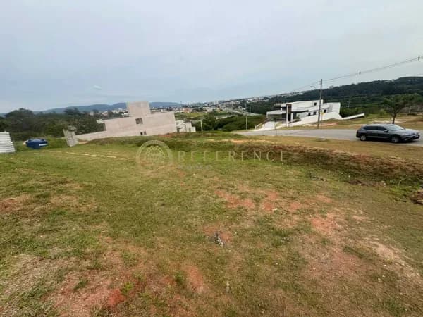 TERRENO DE 686 M² NO BOSQUE DO HORTO COM VISTA PARA REPRESA E PRIVACIDADE - JUNDIAÍ/SP