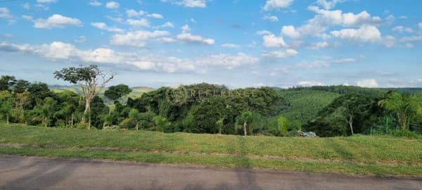LOTE À VENDA NO CONDOMÍNIO PARQUE DA FAZENDA – 5.040 M², PROJETO APROVADO E VISTA PRIVILEGIADA – ITATIBA/SP