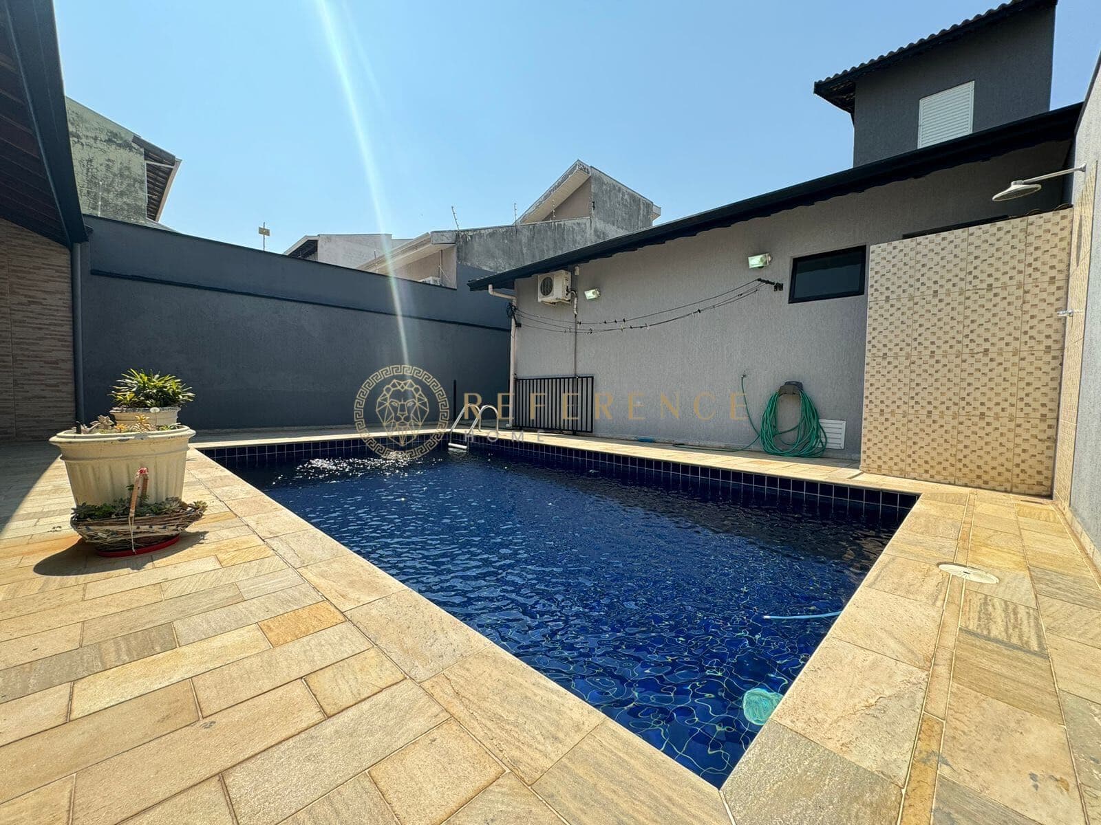 CASA NO JARDIM CARPAS | 3 DORMITÓRIOS, 1 SUÍTE, PISCINA E CHURRASQUEIRA – JUNDIAÍ/SP