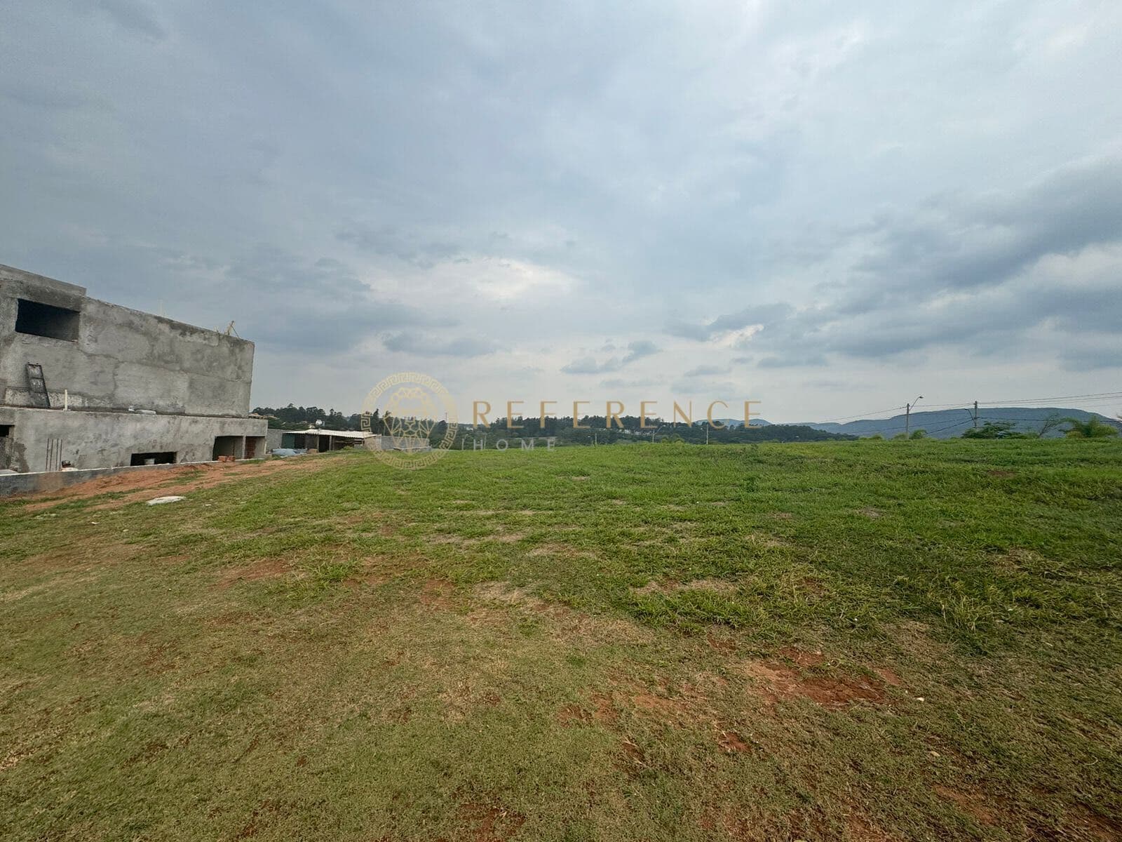 TERRENO DE 800M² COM VISTA PARA SERRA DO JAPI – CONDOMÍNIO TERRAS DA ALVORADA - JUNDIAÍ/SP