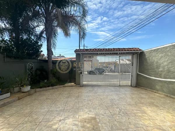 CASA AMPLA COM 3 DORMITÓRIOS, SUÍTE E EDÍCULA À VENDA EM VILA PROGRESSO – JUNDIAÍ/SP