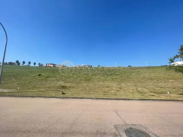 LOTE EXCLUSIVO DE 482,50 M² NO CONDOMÍNIO ALPHAVILLE JUNDIAÍ – OPORTUNIDADE DE INVESTIMENTO E LAZER - JUNIDIAÍ/SP