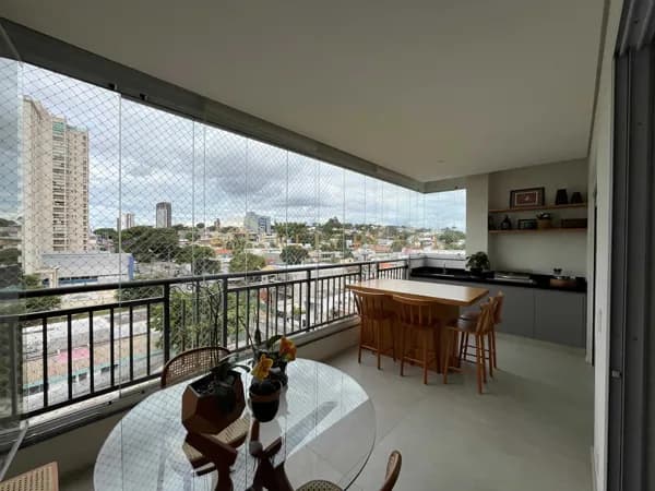 Apartamento / Le Parc Residence