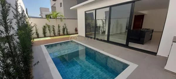 Casa Alto Padrão no Reserva ErmidaCASA DE ALTO PADRÃO À VENDA NO CONDOMÍNIO RESERVA ERMIDA – 215 m², 3 SUÍTES E PISCINA EM JUNDIAÍ/SP
