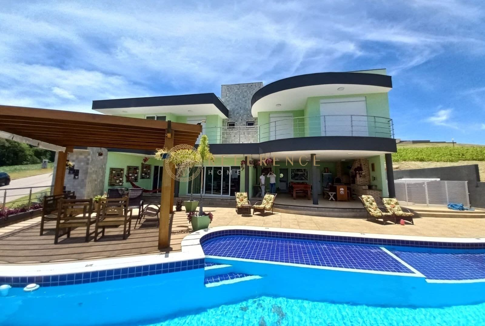 SOBRADO À VENDA NO CONDOMÍNIO FAZENDA SERRAZUL II | 800M² | 3 SUÍTES | PISCINA - ITUPEVA/SP