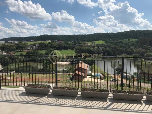 CASA À VENDA NO CONDOMÍNIO FAZENDA SERRAZUL II | 800m² TERRENO | 4 SUÍTES, PISCINA E ESPAÇOS DE LAZER – ITUPEVA/SP