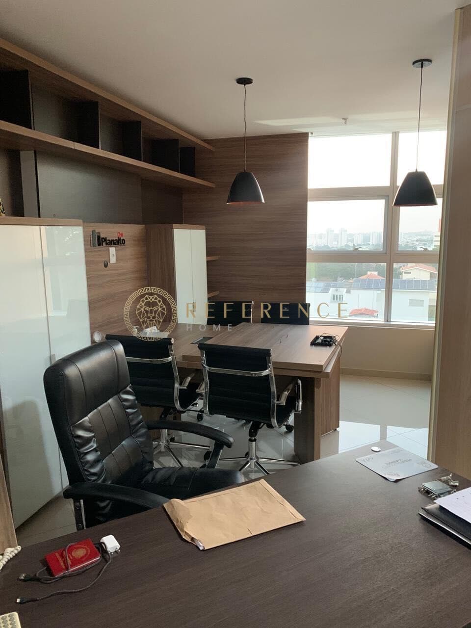 SALA COMERCIAL MOBILIADA DE 49 m² NO GOLDEN OFFICE EM JUNDIAÍ/SP