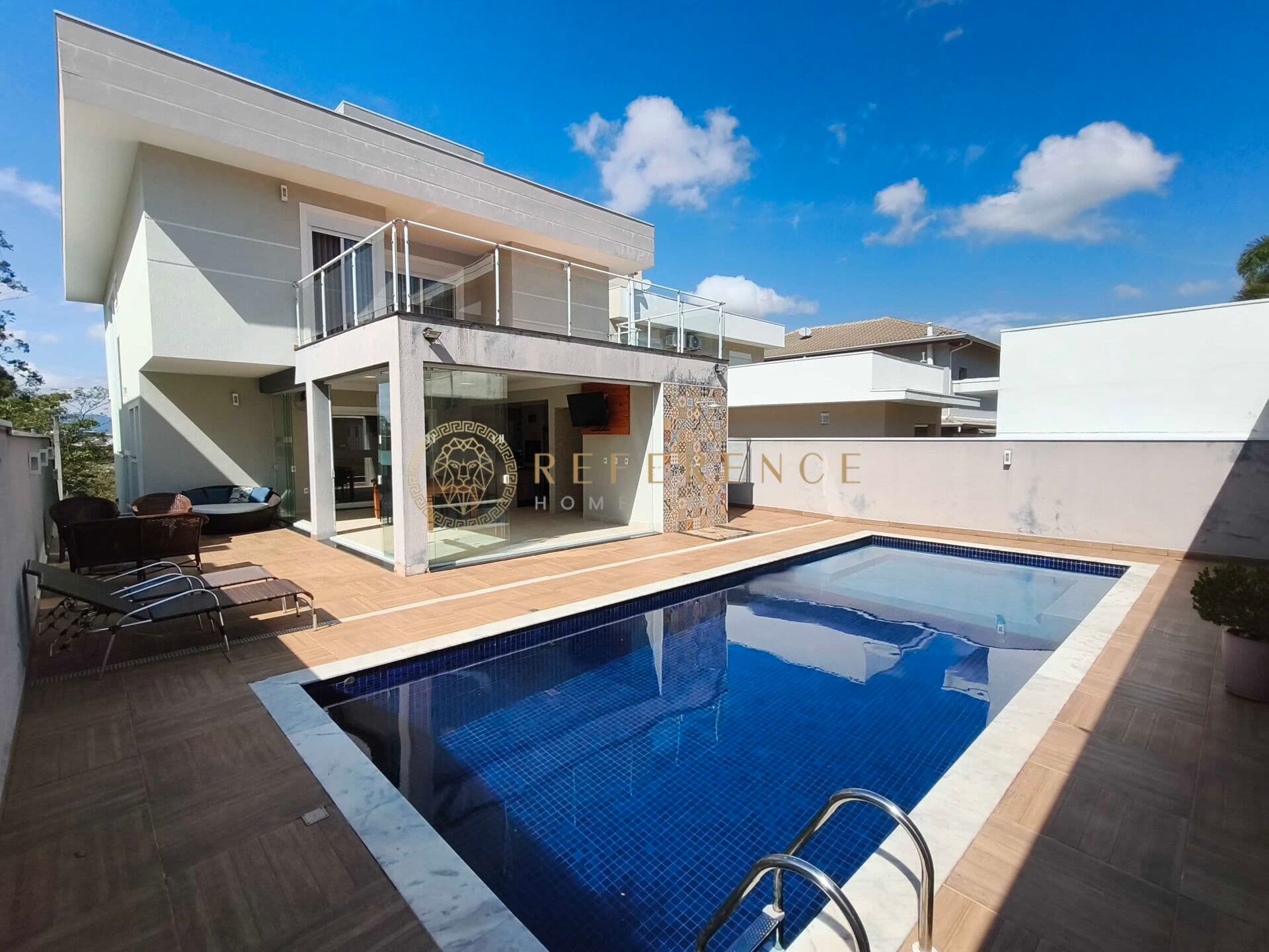 Casa Sobrado / Residencial Ibi Aram 1
