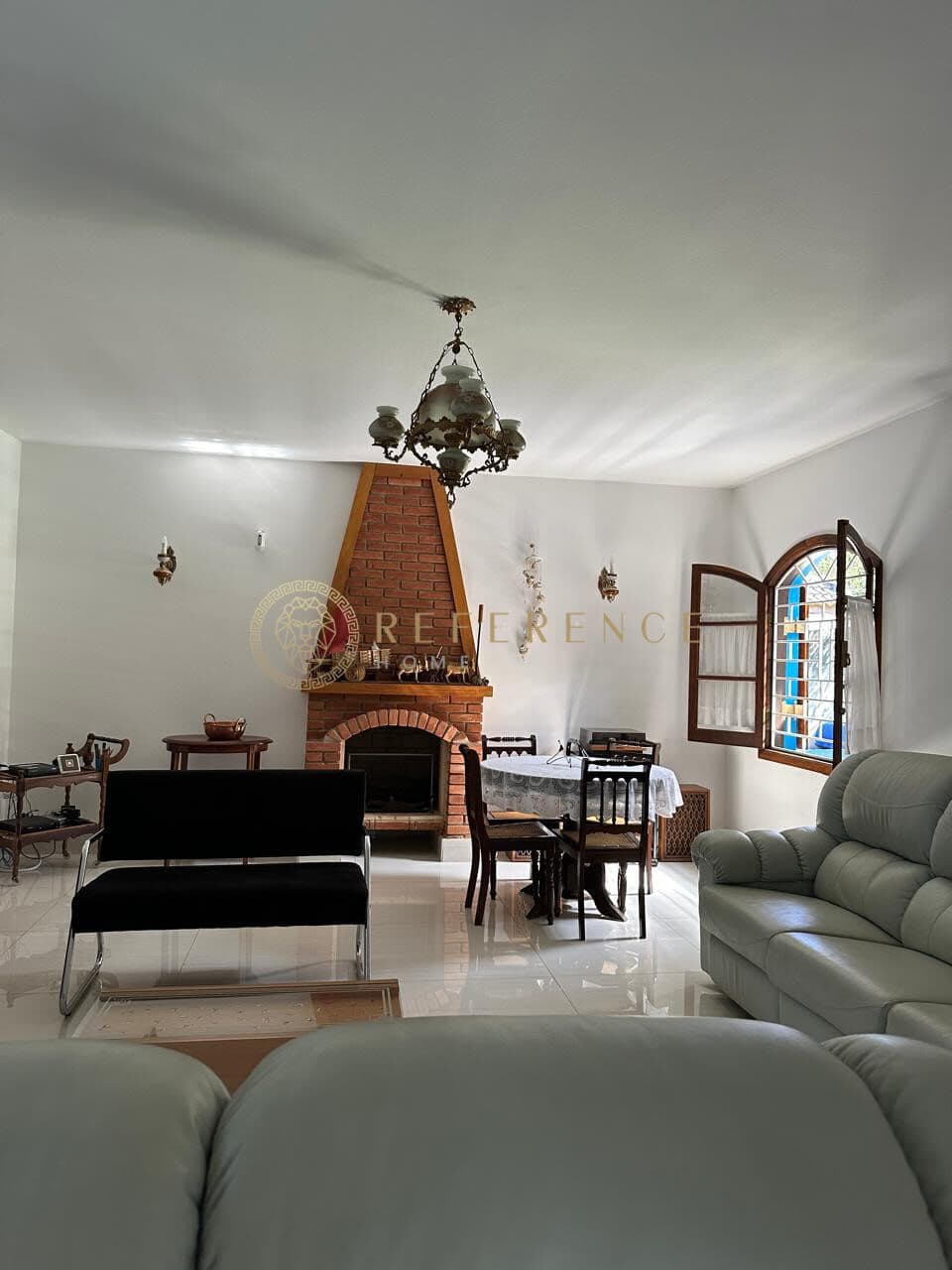 CASA TÉRREA DE CAMPO COM 3 DORMITÓRIOS, PISCINA, POMAR E EDÍCULA GOURMET EM MEDEIROS – JUNDIAÍ/SP