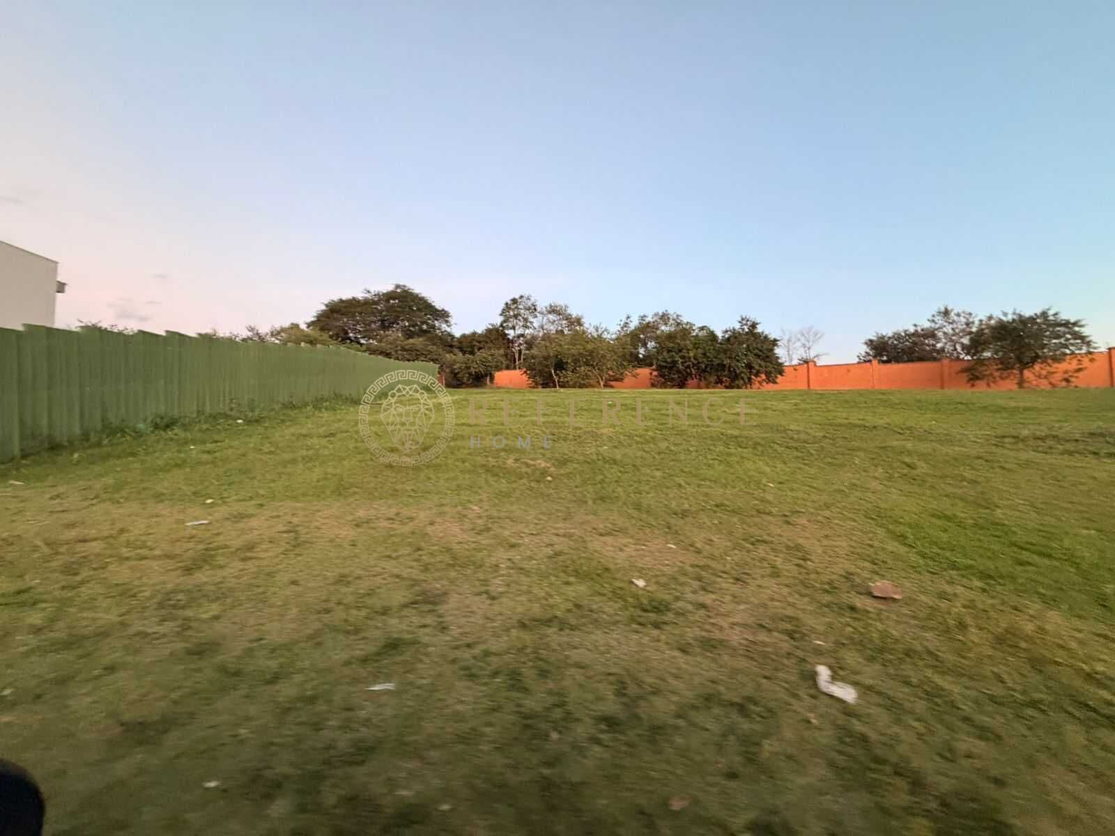 Terreno leve aclive / Alphaville Jundiaí