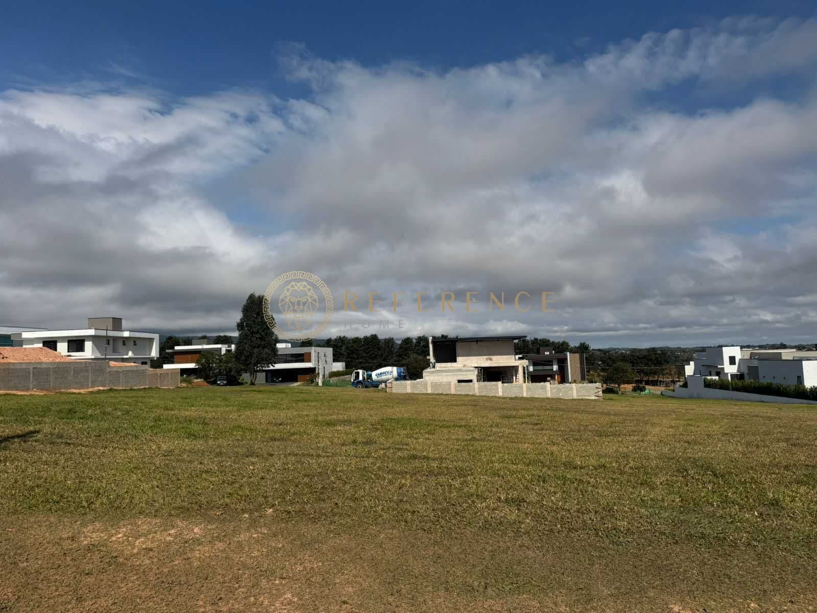 Terreno em Localização Privilegiada no Portal Japy Golf – 1.000 m² Pronto para Construir