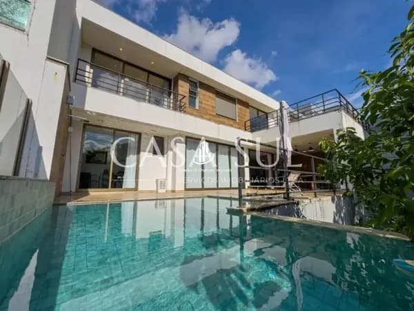 Casa de Condomínio em Belo Horizonte - Buritis