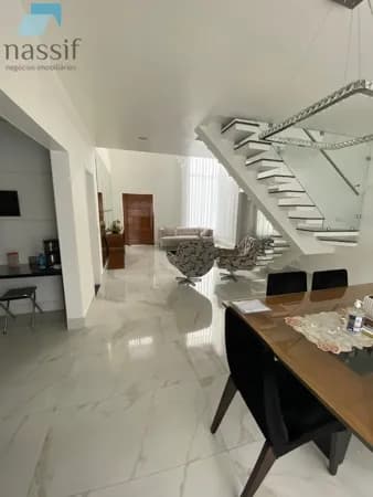 Casa no Condomínio Parque das Figueiras