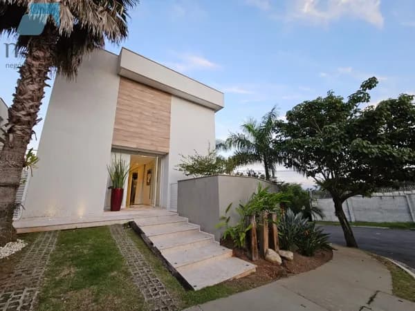Casa no Condomínio Bella Città