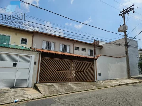 Casa à venda no bairro Vila Cecilia / Jardim Universo - Mogi das Cruzes