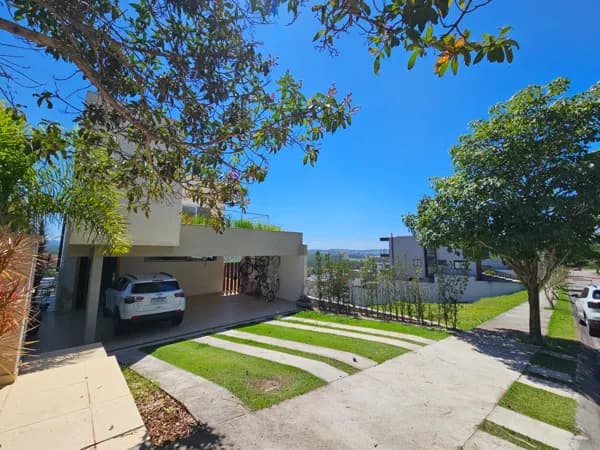 Casa à venda no condomínio Bella Città