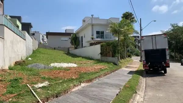 Terreno à venda em Mogi das Cruzes/SP