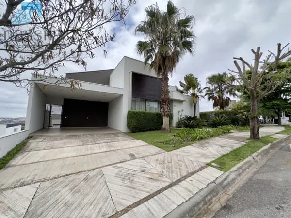 Casa à venda no condomínio Bella Città