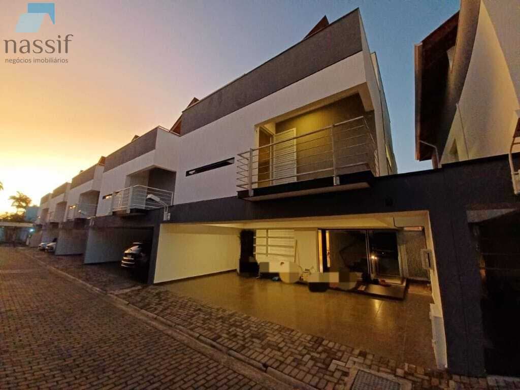Casa para venda no condomínio Toscana